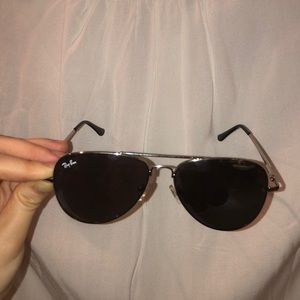 RAY BANS Blue glass silver frame